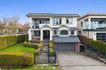 15341 Royal AVE White Rock, White Rock Apartments for sale, MLS® R2984761