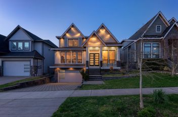 15453 76b AVE Surrey, Surrey Apartments for sale, MLS® R2986977