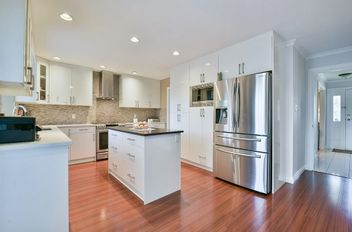 15473 27a AVE Surrey, Surrey Apartments for sale, MLS® R2986586