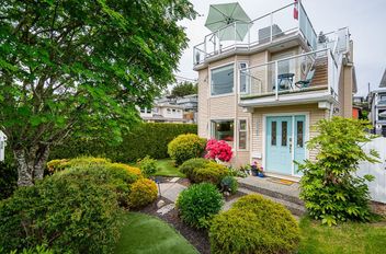 15549 Victoria AVE White Rock, White Rock Apartments for sale, MLS® R3002213
