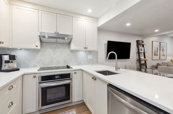 16 2375 W Broadway  Vancouver, Vancouver Apartments for sale, MLS® R3014256