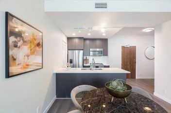 1602 8699 Hazelbridge Way Richmond, Richmond Apartments for sale, MLS® R2961978