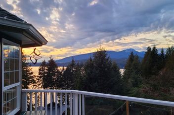 1609 Isleview LN Bowen Island, Bowen Island Apartments for sale, MLS® R3025311