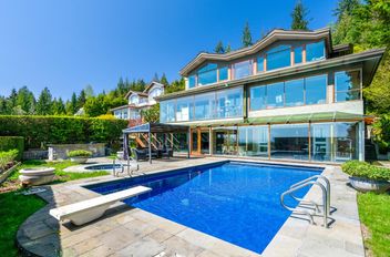 1626 Pinecrest DR West Vancouver, West Vancouver Apartments for sale, MLS® R2995997