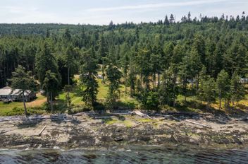 1656 W Sticks Allison RD Galiano Island, Galiano Island Apartments for sale, MLS® R3013225