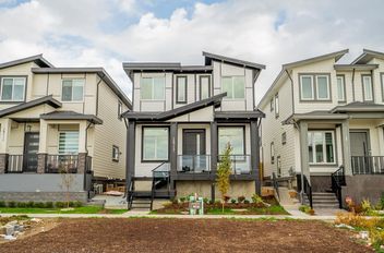 16717 15a AVE Surrey, Surrey Apartments for sale, MLS® R3032252