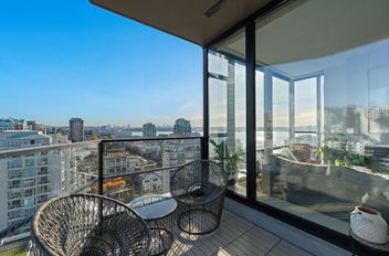 1707 151 W 2nd ST North Vancouver, North Vancouver Apartments for sale, MLS® R3071200