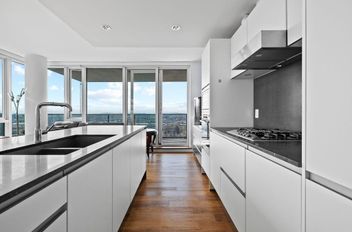 1708 8555 Granville ST Vancouver, Vancouver Apartments for sale, MLS® R2988466