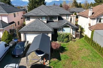17163 102 AVE Surrey, Surrey Apartments for sale, MLS® R2968377