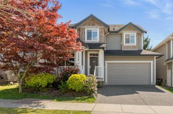 17978 71a AVE Surrey, Surrey Apartments for sale, MLS® R3000871