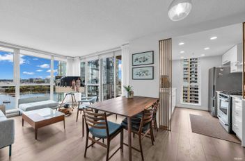 1802 1408 Strathmore Mews Vancouver, Vancouver Apartments for sale, MLS® R3003434