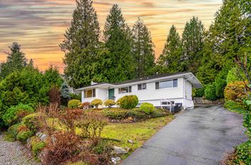 1895 Rosebery AVE West Vancouver, West Vancouver Apartments for sale, MLS® R3074006