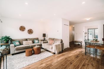 19 230 W 14th ST North Vancouver, North Vancouver Apartments for sale, MLS® R3085240