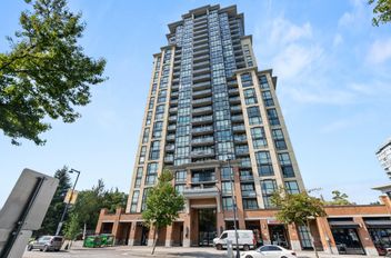 1903 10777 University DR Surrey, Surrey Apartments for sale, MLS® R2988588