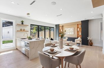 #2 2244 E 11th AVE Vancouver, Vancouver Apartments for sale, MLS® R3080966