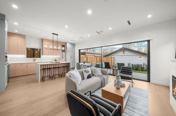 2 2247 Parker ST Vancouver, Vancouver Apartments for sale, MLS® R3084219