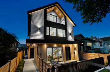 2 2435 Napier ST Vancouver, Vancouver Apartments for sale, MLS® R3076809