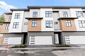 2 3075 160 ST Surrey, Surrey Apartments for sale, MLS® R2999450