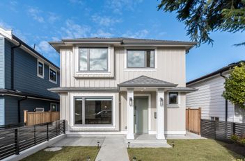 2 3133 E 19th AVE Vancouver, Vancouver Apartments for sale, MLS® R2973990