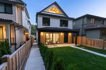 2 3576 E Pender ST Vancouver, Vancouver Apartments for sale, MLS® R3080028