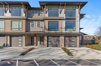 2 9603 Broadway ST Chilliwack, Chilliwack Apartments for sale, MLS® R3000594