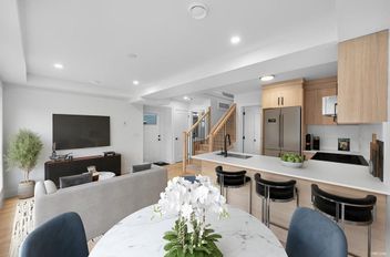 20 798 Hot Springs RD Harrison Hot Springs, Harrison Hot Springs Apartments for sale, MLS® R3023835