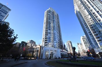 2002 1201 Marinaside Crescent Vancouver, Vancouver Apartments for sale, MLS® R3079822