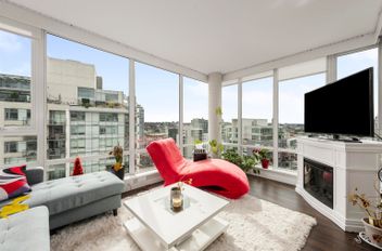 2002 1618 Quebec ST Vancouver, Vancouver Apartments for sale, MLS® R2987383
