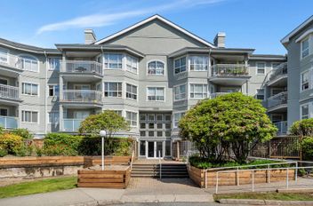 201 13955 Laurel DR Surrey, Surrey Apartments for sale, MLS® R3011560