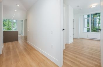 201 8750 University Crescent Burnaby, Burnaby Apartments for sale, MLS® R3029591