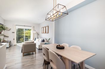 2015 2655 Bedford ST Port Coquitlam, Port Coquitlam Apartments for sale, MLS® R2997625
