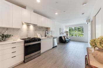 202 13238 105 AVE Surrey, Surrey Apartments for sale, MLS® R3031435