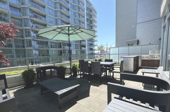 202 185 Victory Ship Way North Vancouver, North Vancouver Apartments for sale, MLS® R3071933