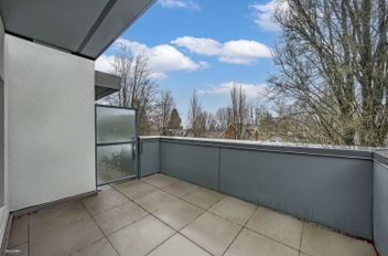 202 2075 E 1st AVE Vancouver, Vancouver Apartments for sale, MLS® R3080262