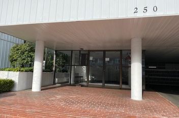 202 250 W 1st ST North Vancouver, North Vancouver Apartments for sale, MLS® R3066993