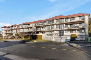 202 33233 E Bourquin Crescent Abbotsford, Abbotsford Apartments for sale, MLS® R2982273