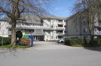 202 33407 Tessaro Crescent Abbotsford, Abbotsford Apartments for sale, MLS® R3002521