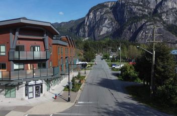 202 37808 Third AVE Squamish, Squamish Apartments for sale, MLS® R2973729