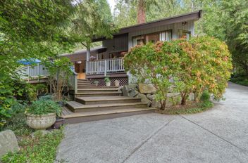 2024 Cassidy RD Roberts Creek, Roberts Creek Apartments for sale, MLS® R3004051