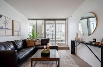 203 13688 100 AVE Surrey, Surrey Apartments for sale, MLS® R2993242