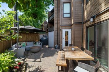 204 2410 Cornwall AVE Vancouver, Vancouver Apartments for sale, MLS® R3015517