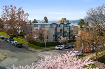 205 2405 W 2nd AVE Vancouver, Vancouver Apartments for sale, MLS® R2987176