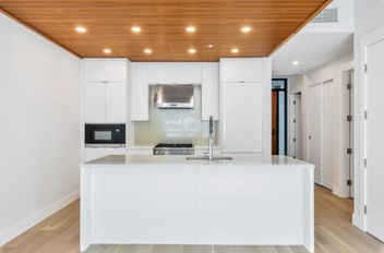 205 6707 Nelson AVE West Vancouver, West Vancouver Apartments for sale, MLS® R2958749