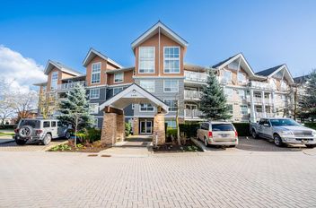206 6480 194 ST Surrey, Surrey Apartments for sale, MLS® R2984725