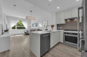 207 717 Breslay ST Coquitlam, Coquitlam Apartments for sale, MLS® R3023857