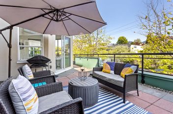 209 131 W 3rd ST North Vancouver, North Vancouver Apartments for sale, MLS® R3010499