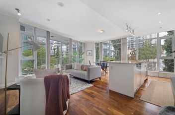 209 199 Victory Ship Way North Vancouver, North Vancouver Apartments for sale, MLS® R3025490