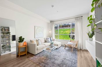 210 16398 64 AVE Surrey, Surrey Apartments for sale, MLS® R2998361