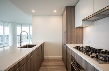 2104 9675 King George BLVD Surrey, Surrey Apartments for sale, MLS® R2988508