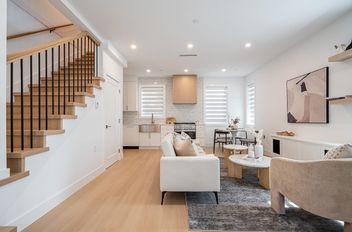 2107 E 33rd AVE Vancouver, Vancouver Apartments for sale, MLS® R3082197